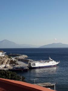 Mythical Ikaria exploring base, Therma tiny apartments Ikaria Greece