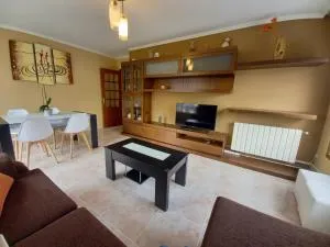 Piso completo en Camiño Inglés - Sigüeiro, - Morlán