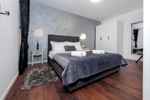 Deluxe Apartments A&A