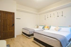 Phòng 4 Người (Quadruple Room)