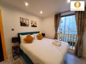 1 & 3 Bedroom Apt by Sensational Stay Serviced Accommodation - Adelphi Suites