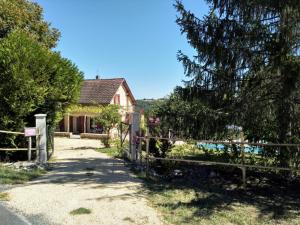 Maisons de vacances Grand Gite La Salamandre Proche Sarlat de 1 a 10 personnes : photos des chambres