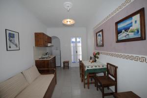 Orfeas Apartments