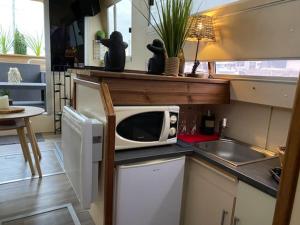 Bateaux-hotels Magnifique bateau maison : photos des chambres