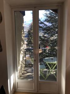 Appartements Villa Meyronnes : Appartement avec Vue sur la Montagne