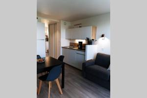 Vue sur le port de crouesty, tout à pied