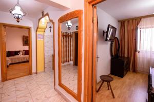 Theo Apartment Sat Vacanța