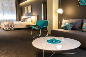 King Suite room in Prince Hall
