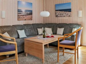 12 person holiday home in Otterndorf