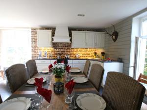 Mansion in Bastogne with Garden