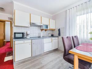 Ruhiges Apartment in Schwalefeld mit Garten