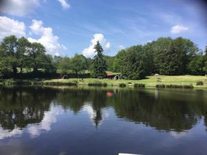 Maisons de vacances L’Etang Carp fishing lake and Gite : photos des chambres