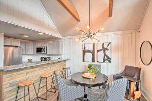 Designer Retreat with Pool, Golf and Beach Access!