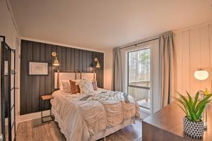 Designer Retreat with Pool, Golf and Beach Access!