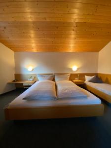 Aparts Handle und Haus Bergblick