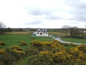 The Curragh Country House Accommodation - The Curragh