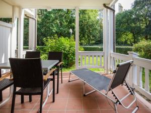 Dünenpark Binz - Komfortplus Ferienwohnung mit 1 Schlafzimmer und Terrasse im Erdgeschoss 033