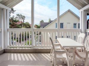 Dünenpark Binz - Komfort Ferienwohnung mit 1 Schlafzimmer und Balkon im Dachgeschoss 150