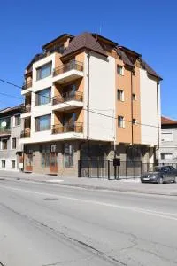 Къща за гости Шошови - Lŭdzhene