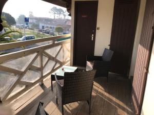 Hotels Hotel La Cote d'Argent : Chambre Double avec Terrasse