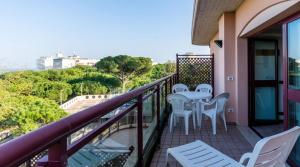 Superior One-Bedroom Apartment