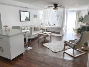 Romantic Studio Cottage