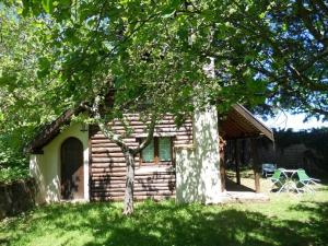 B&B / Chambres d'hotes La Source D'Argammet : Chalet 1 Chambre