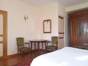 B&B / Chambres d'hotes Le Vieux Chateau : photos des chambres