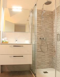 Hotels Hotel Alexandra : photos des chambres