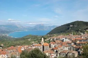 Hotel La Pergola - 圣焦万尼亚皮罗