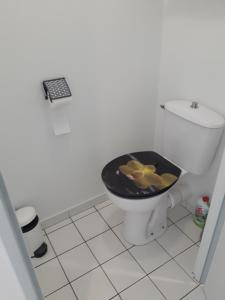 Appartements RCh Parking 2 Ch Commerces Plage : photos des chambres