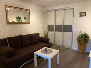 3 Zimmer Apartment mit Terrasse und Gartenblick nahe Stuttgart Messe, Andy und Gabi