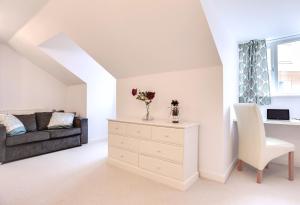 Modern Spacious Apartments
