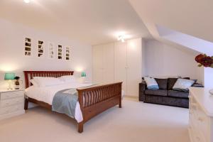 Modern Spacious Apartments