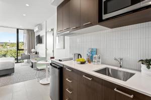 Quest Ballarat Station