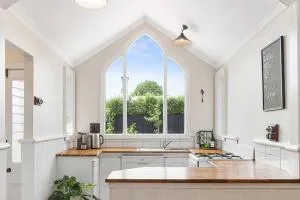 Central Geelong West Cottage - Batesford