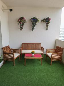 Sunshine Summer Residence