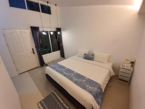 Napa Hostel Samrong Station