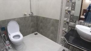 Al-Nafay Guest House R1 - 4-gwiazdkowe hotele w mieście Lahaur