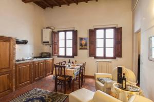 One-Bedroom Apartment (4 Adults)