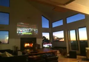 Northern Lights! Hot Tub!! Game Room!! Expansive and Spacious!! - ديلون بيتش