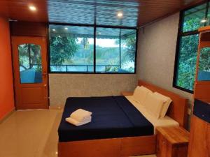 7 Heaven Resorts