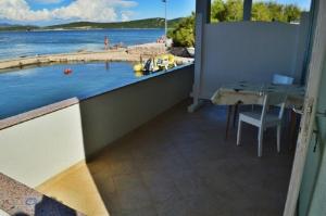 Apartments Denko - right on the beach