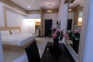 Scott Service Suites