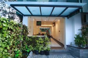 Silver Storm Resort Athirappilly