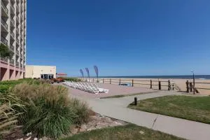 Wyndham Virginia Beach Oceanfront - 弗吉尼亚海滩