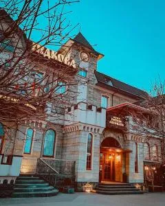 皮德科瓦酒店 - Khotsin