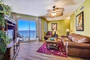 One-Bedroom Apartment room in Shores of Panama 1110 Home