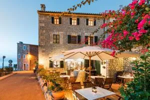 因特利尔卡马多保拉酒店 - Port des Canonge 