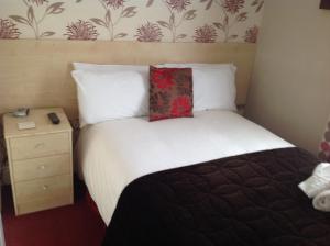 Double Room room in The Montclair